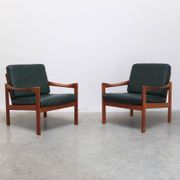 Paire de fauteuils danois par Illum Wikkelsø pour Niels Eilersen, années 1960.