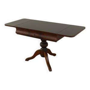 Bureau ancien datant