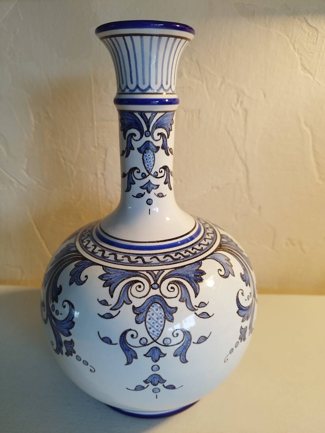 Montagnon Nevers earthenware soliflore vase