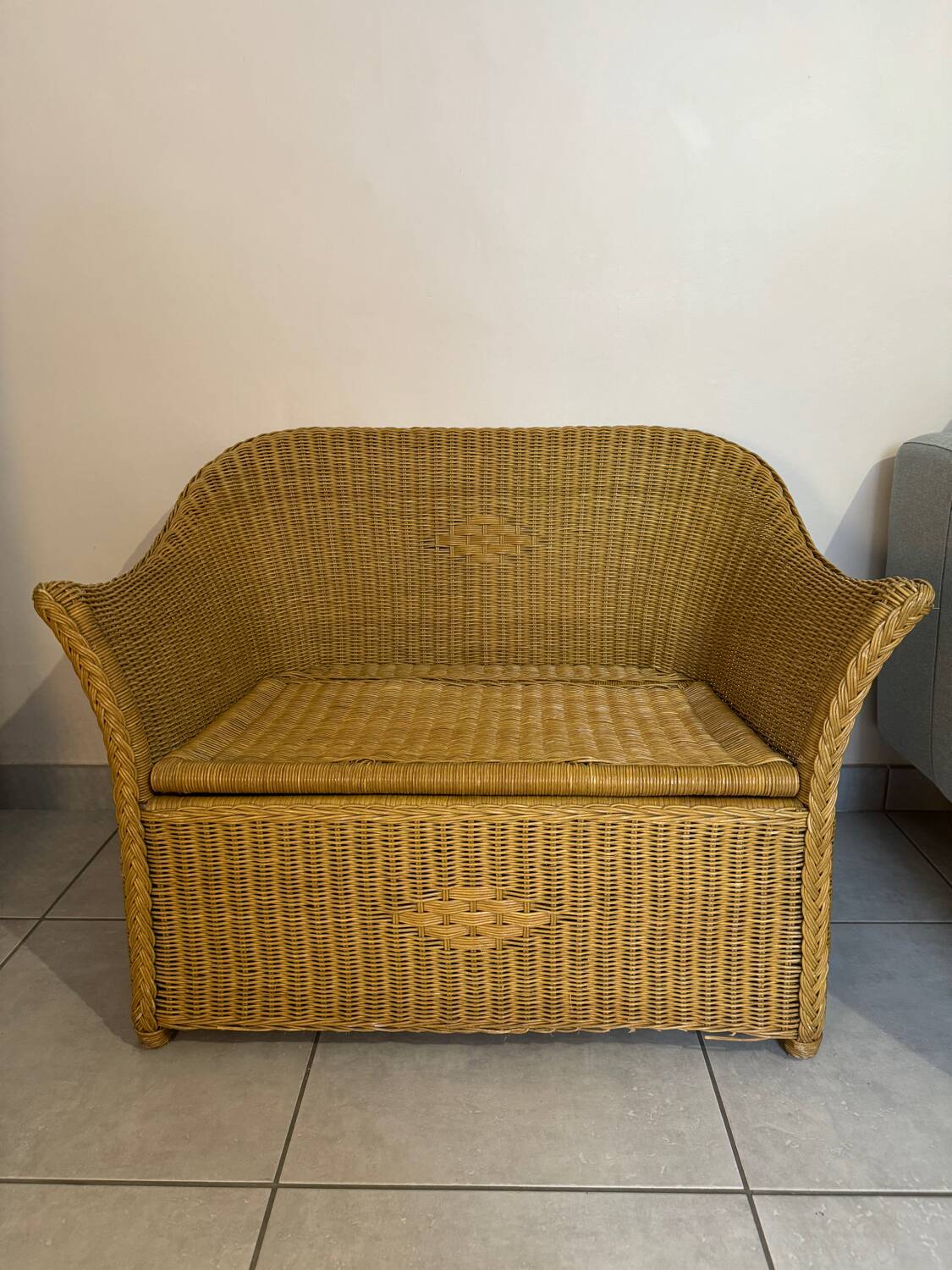Rattan storage bench