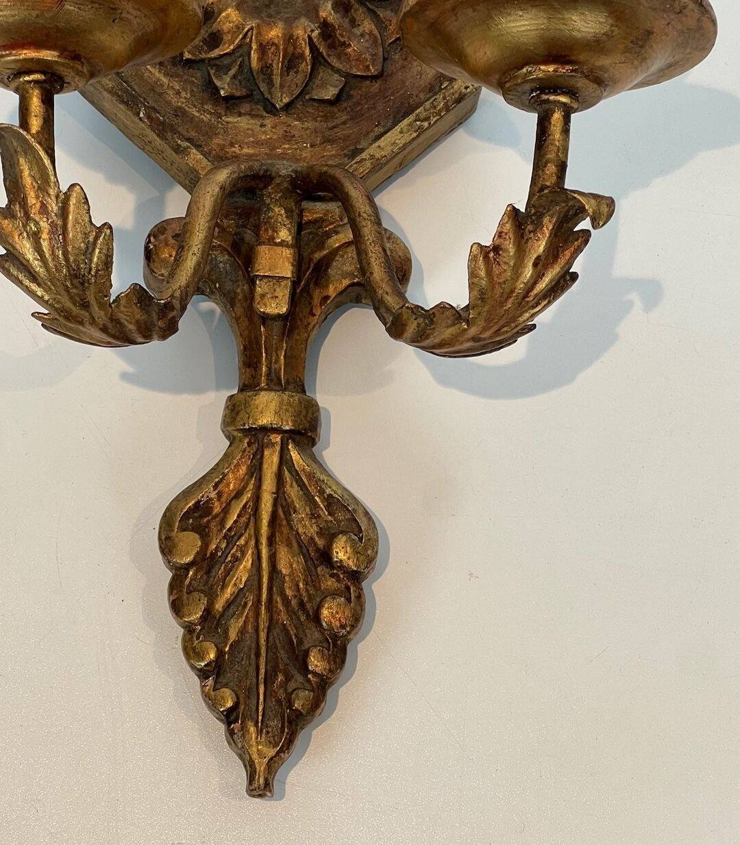 Important Pair of Gilded Carved Wood Wall Lights with Crystal Garlands