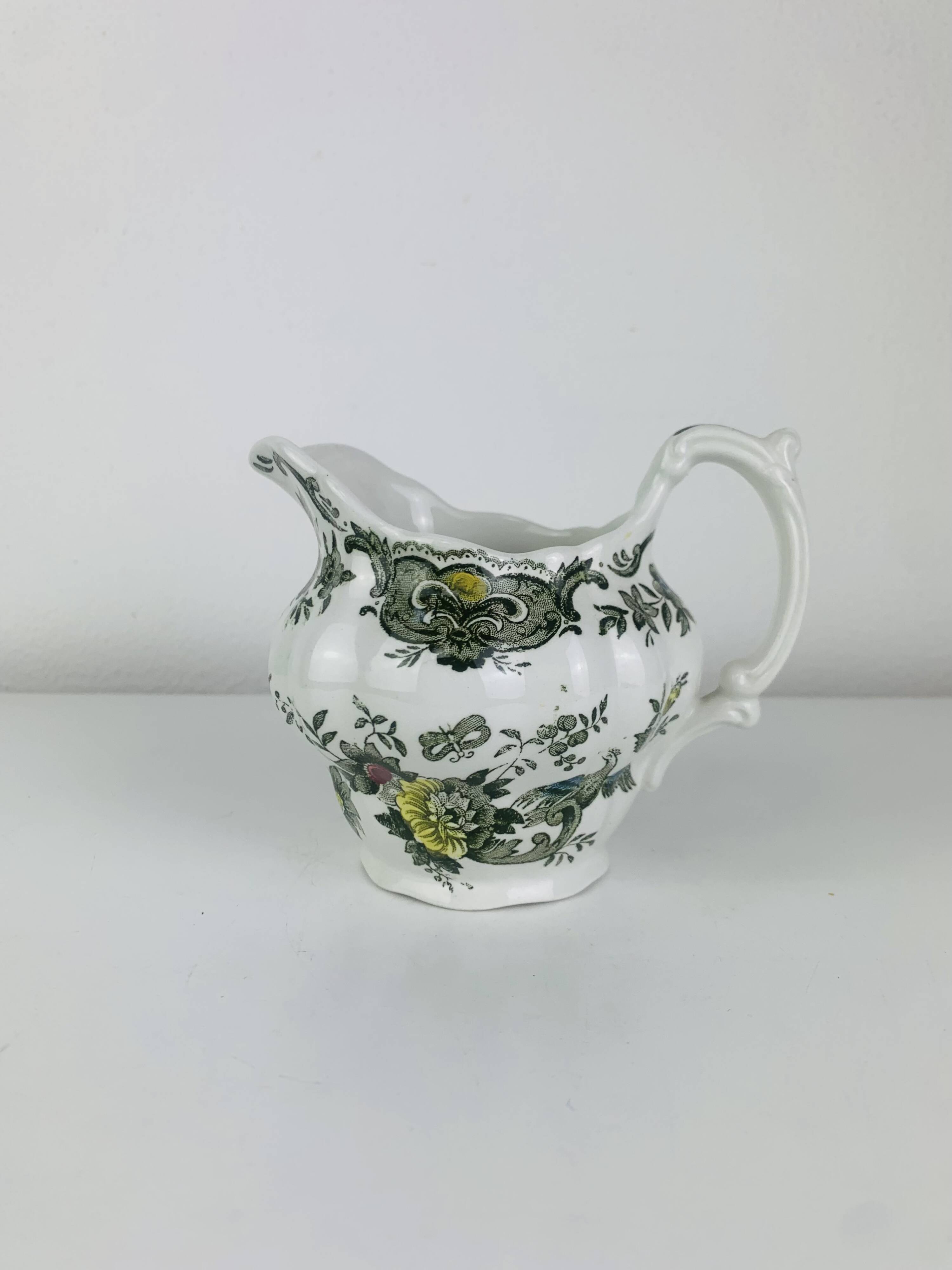 Windsor tea service Ridgway Staffordshire English earthenware, 6 cups