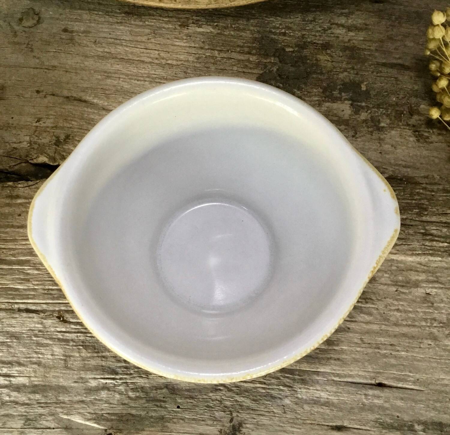 2 vintage ear bowls
