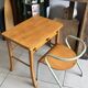 Bureau enfant Baumann en bois et chaise Hitier vintage