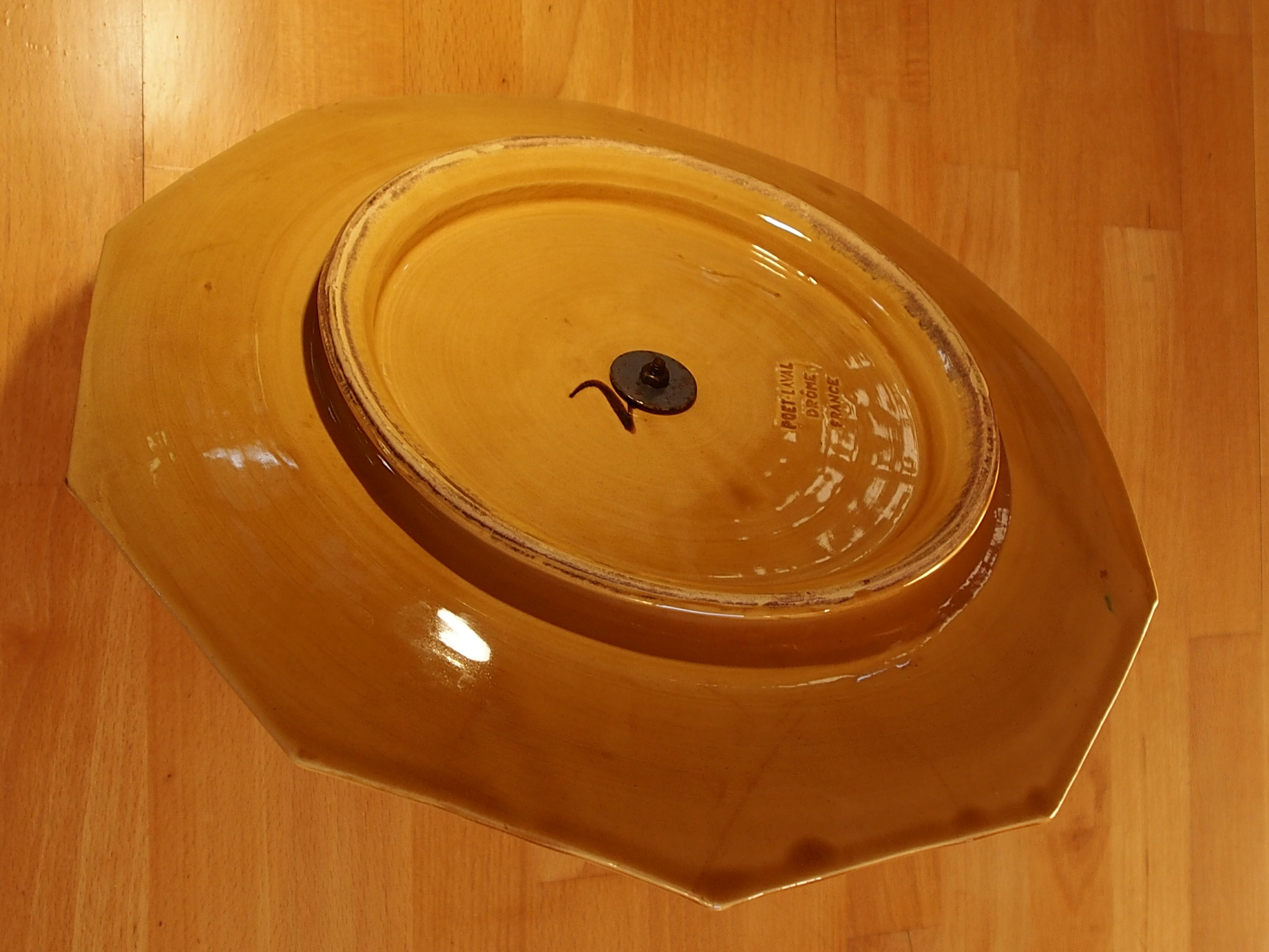 Froamge tray signed Le Poët-Laval