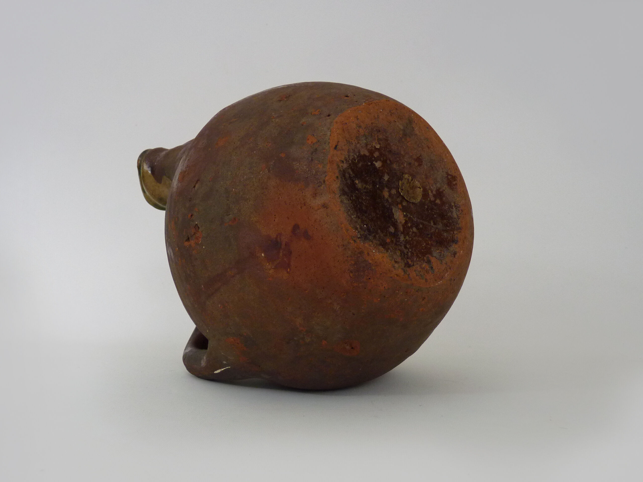 Old oil jug with 3 handles and spout. XIXth