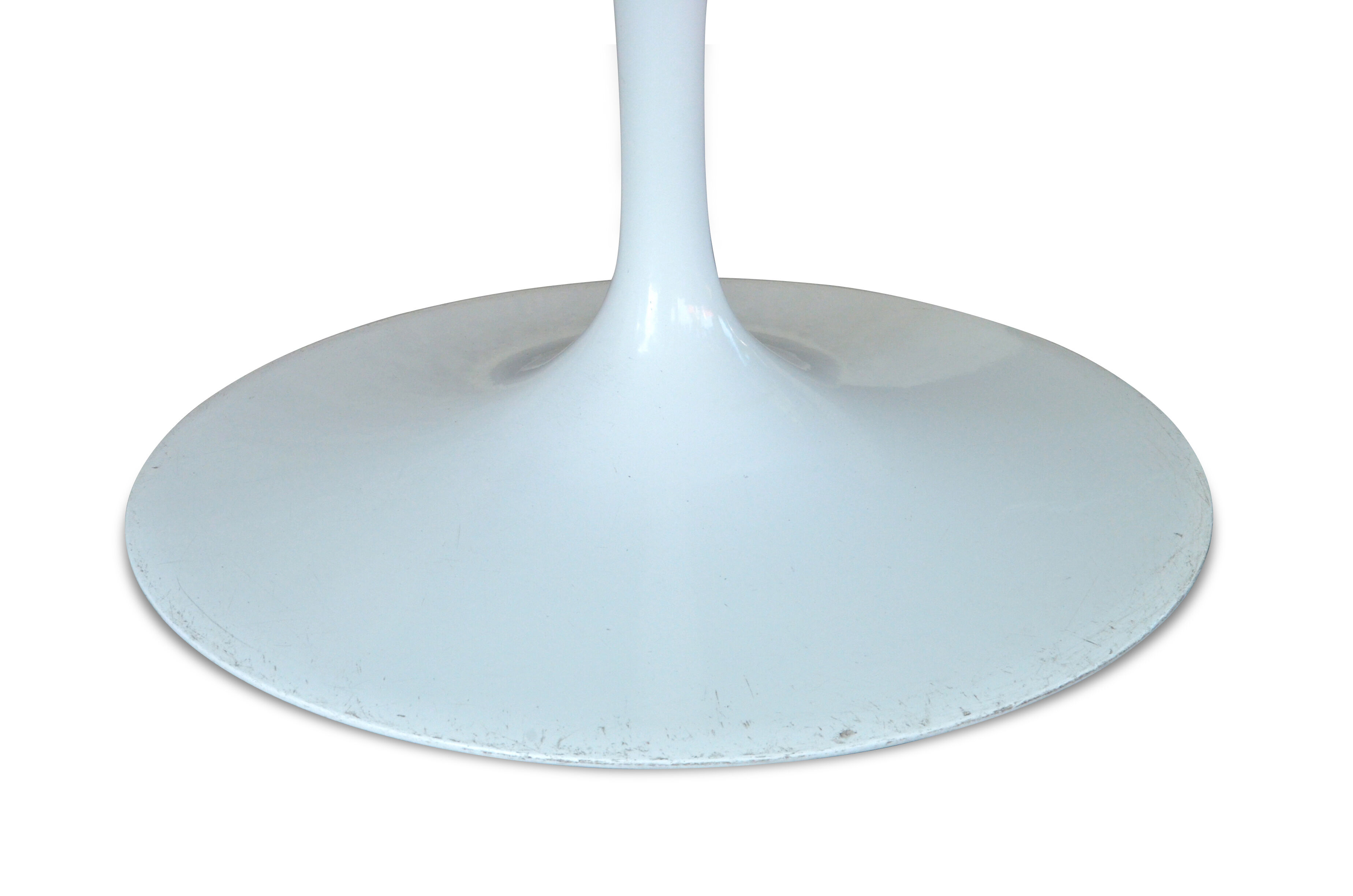 Eero Saarinen white coffee table "Tulip" Knoll edition