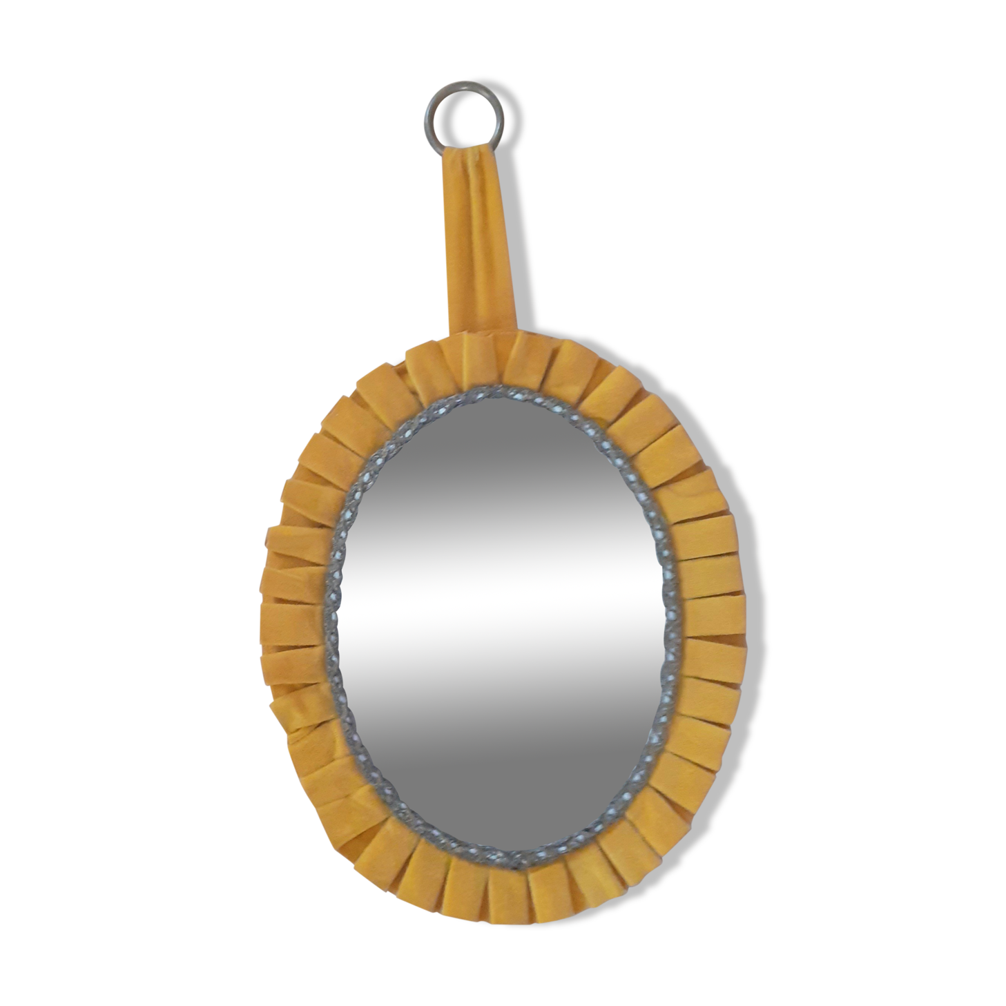 Miroir ovale vintage couleur mirabelle