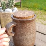 Old condiment pot in glazed pyrity sandstone, with cork lid, mid century