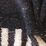 Modern Berber Rug - 250 x 167 cm