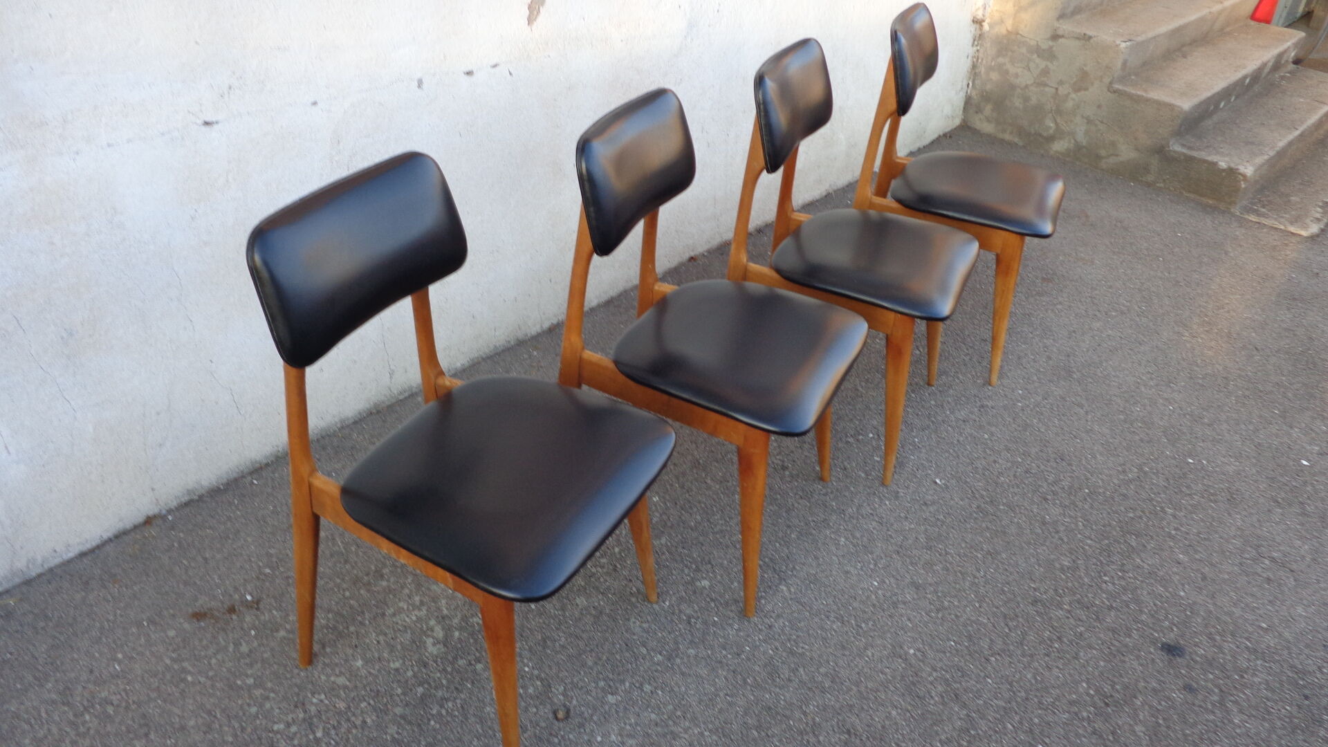 Suite de 4 chaises