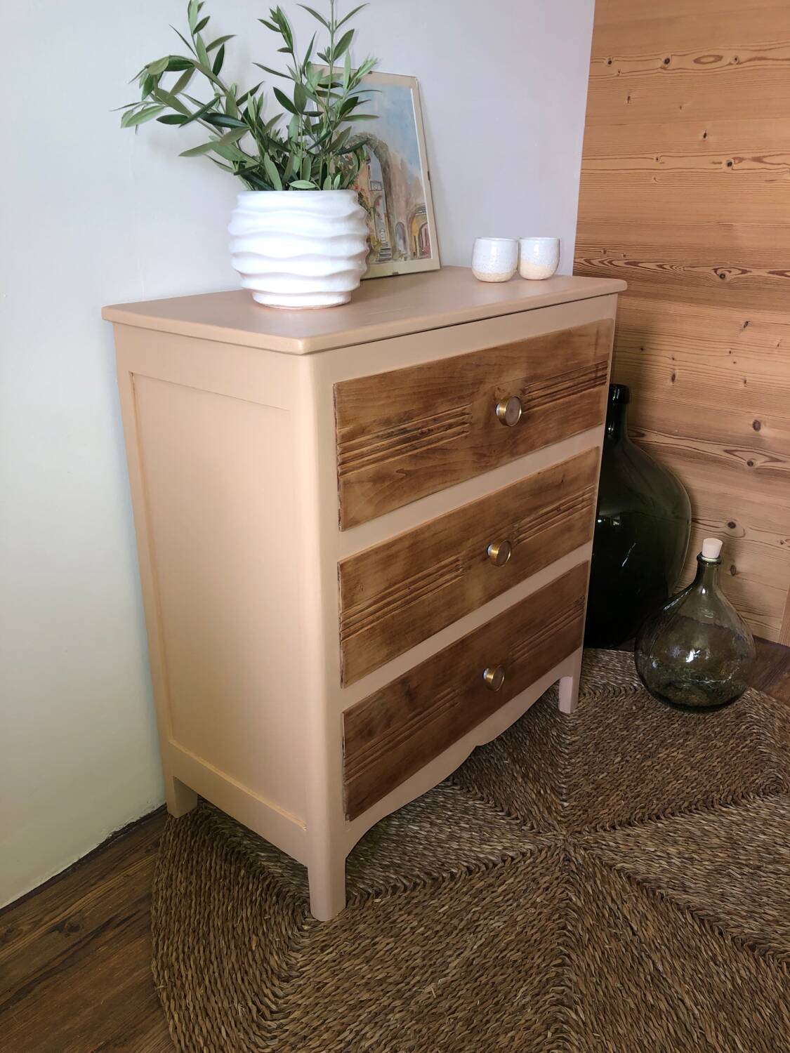Commode vintage