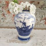 Vase Delfts Blue FG paysage hollandais d'un côté et décor floral de l'autre