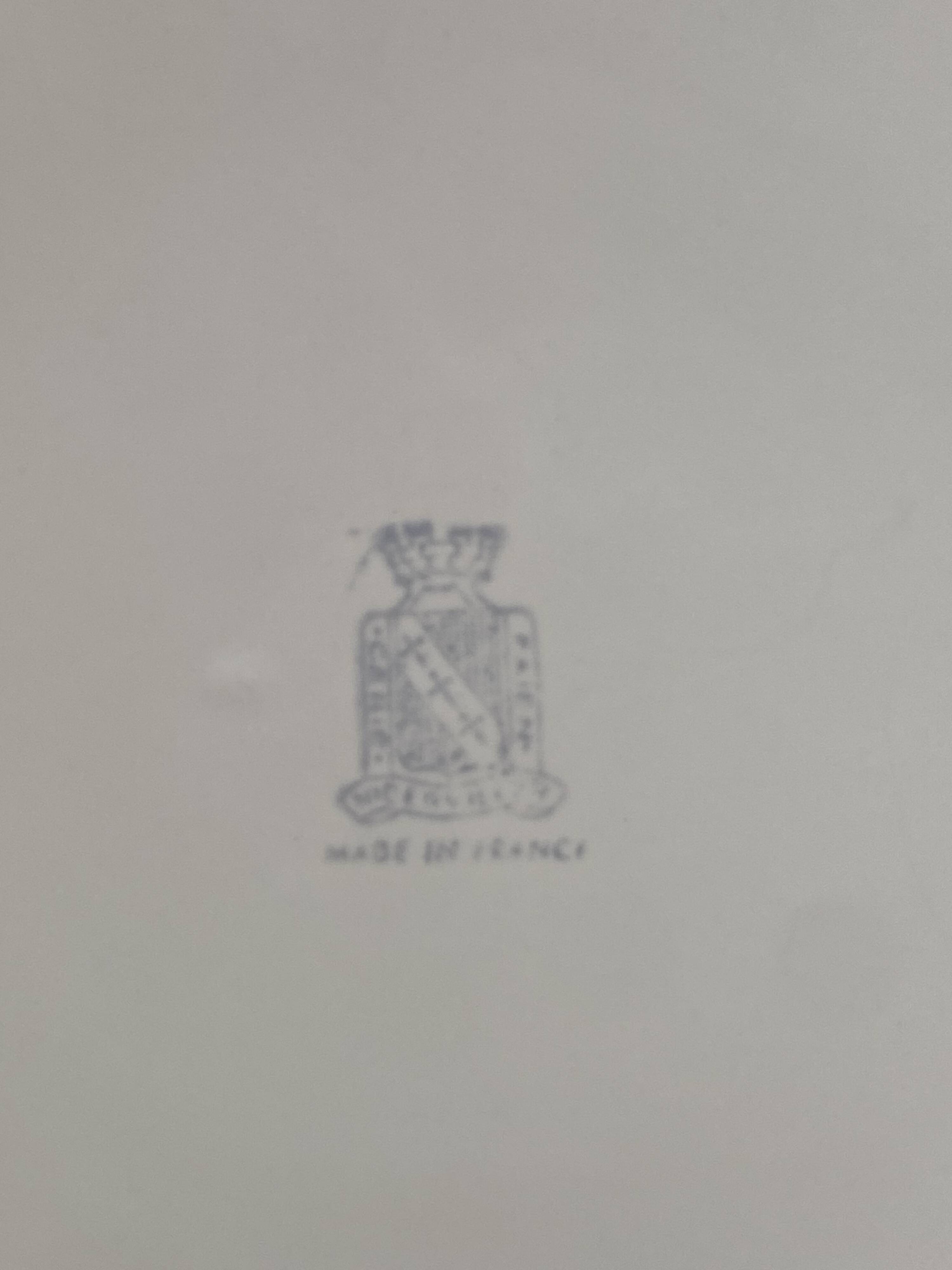 Eléments d'un service de table vintage, années 50, élégant motif à feuilles