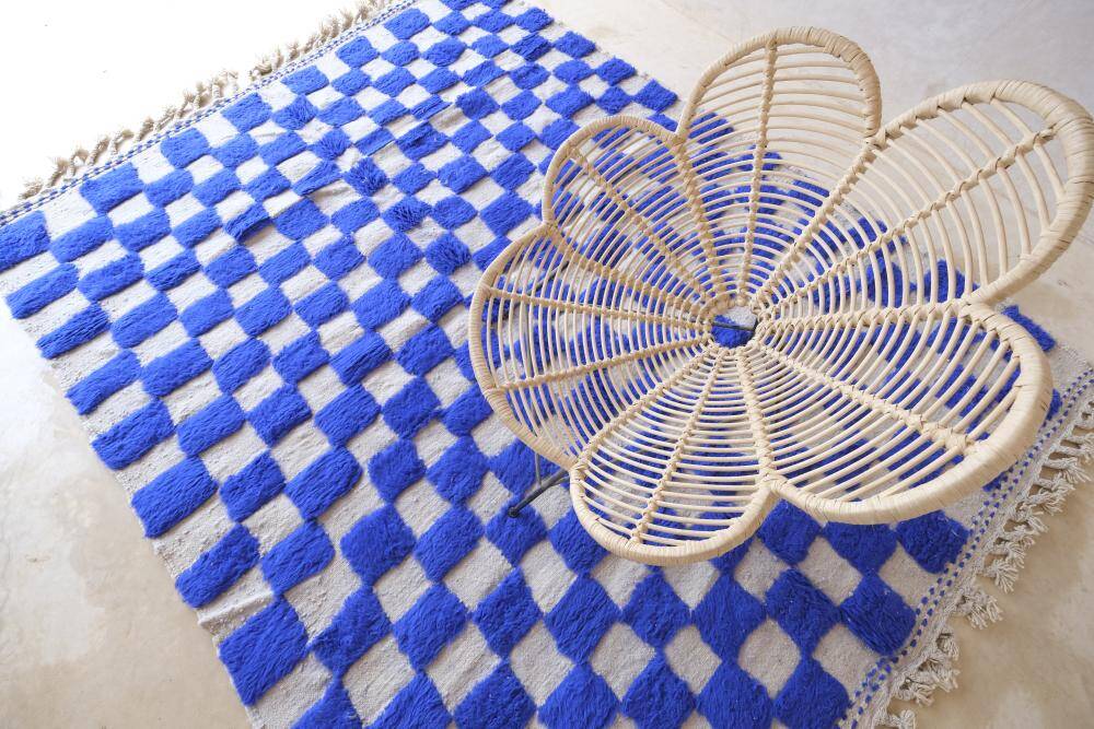 Moroccan blue checkered rug - 289 x 225 cm