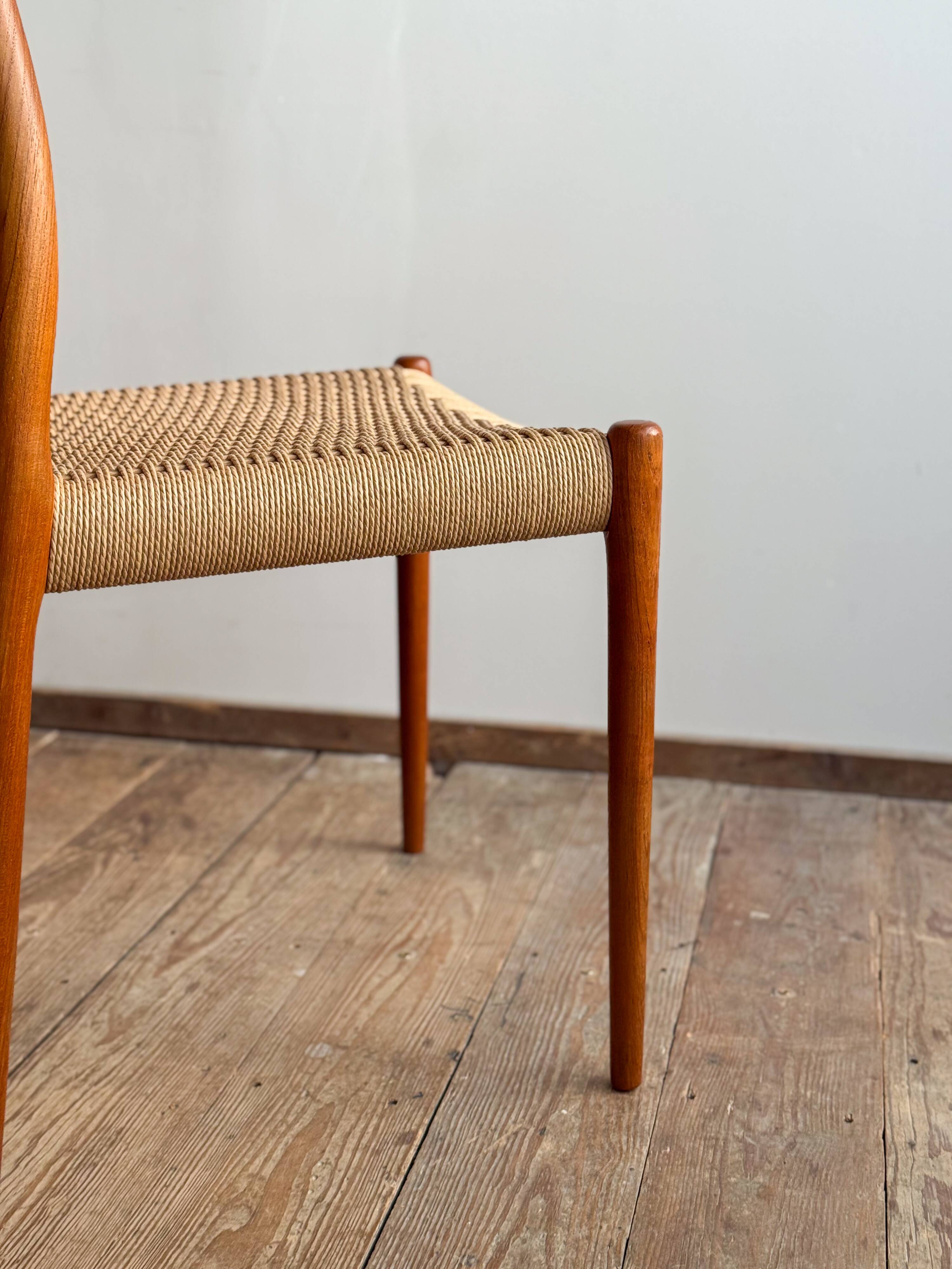 4 chaises danoises par Niels O. Møller, JL. Moller # 83, années 1960