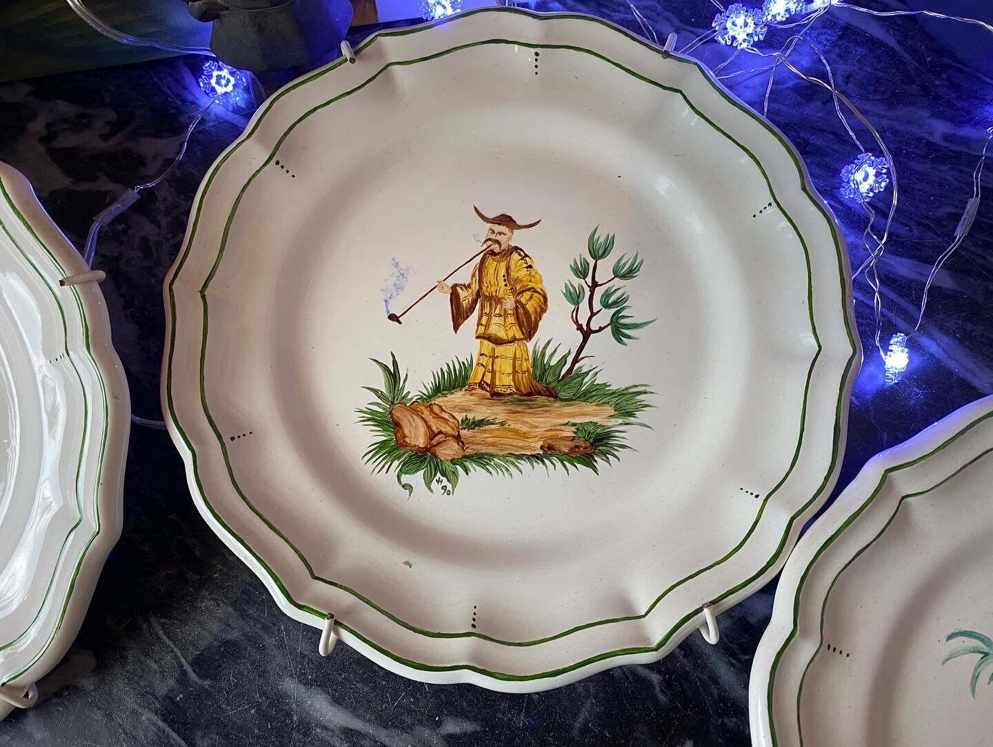 Set of 3 decorative earthenware plates stamped "Gien"