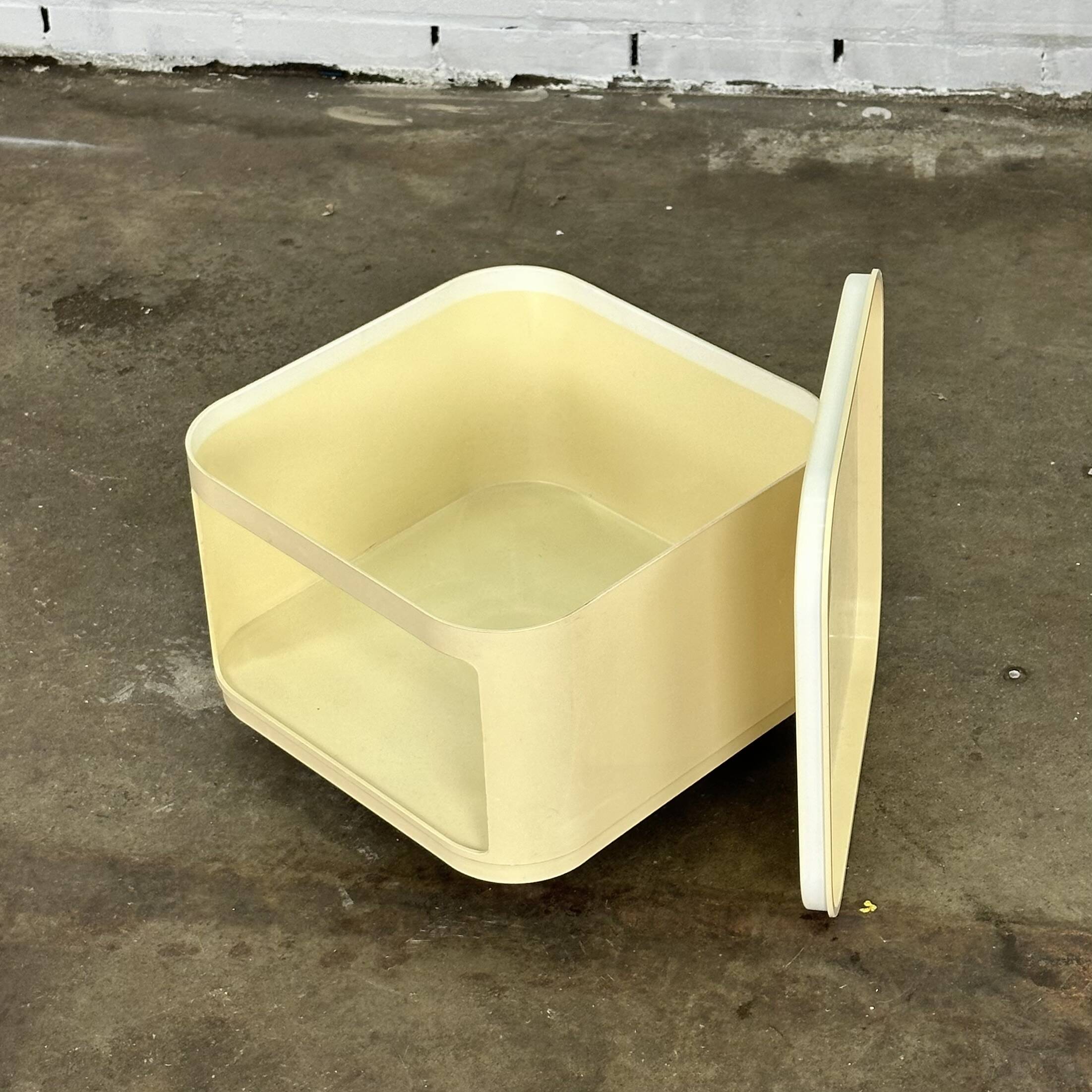 Componibili trolley / cabinet by Anna Castelli Ferrieri for Kartell