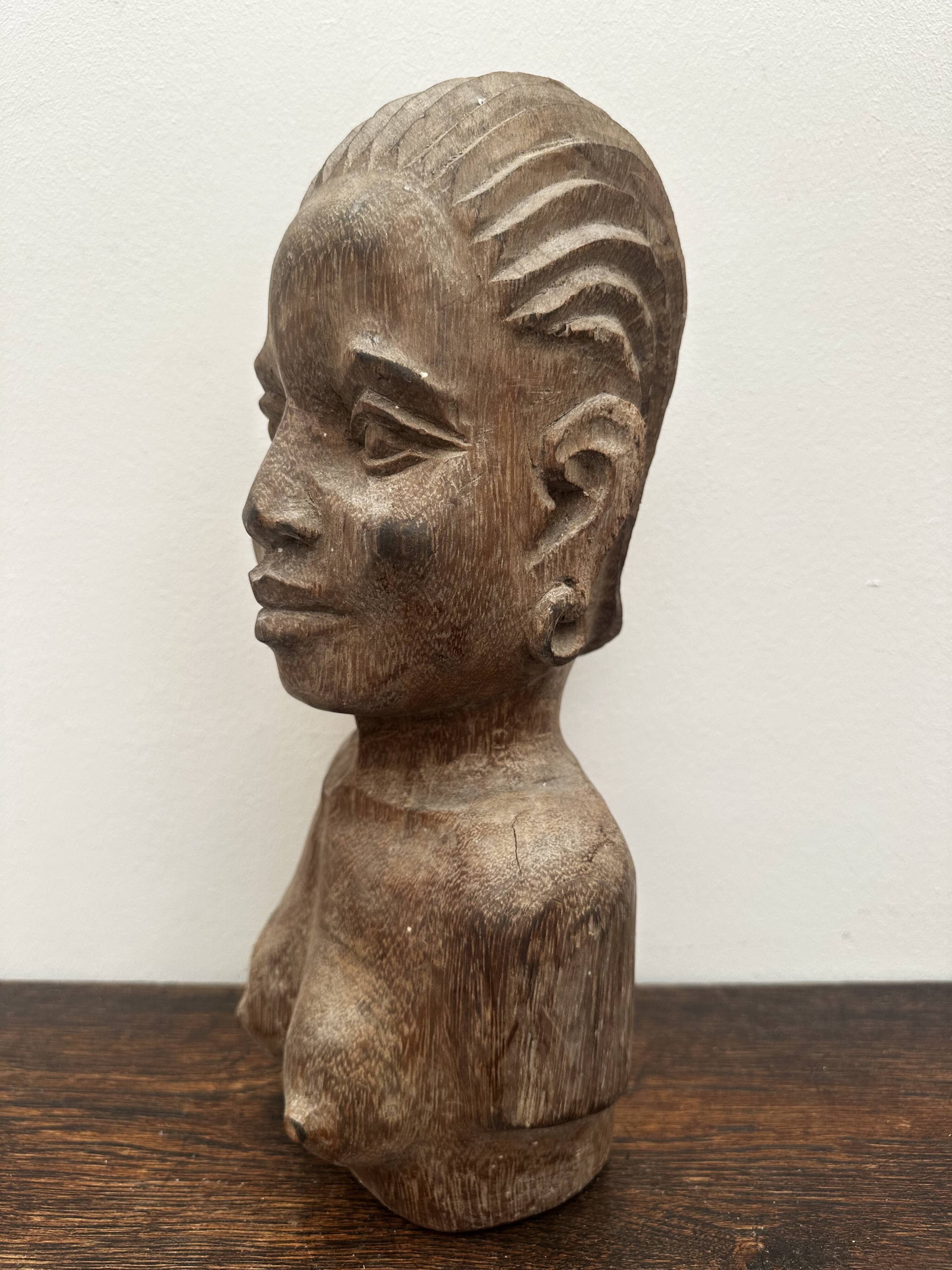 African statue, wooden bust of a woman, 1920s
