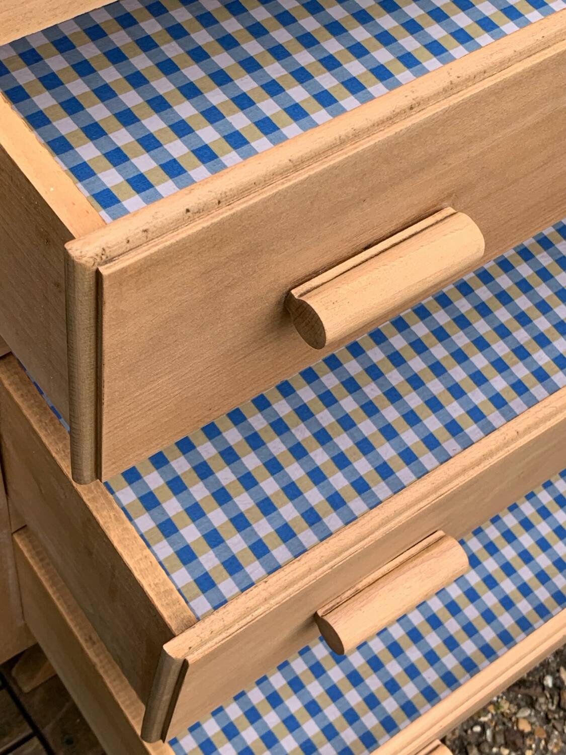 Raw wood art deco chest of drawers