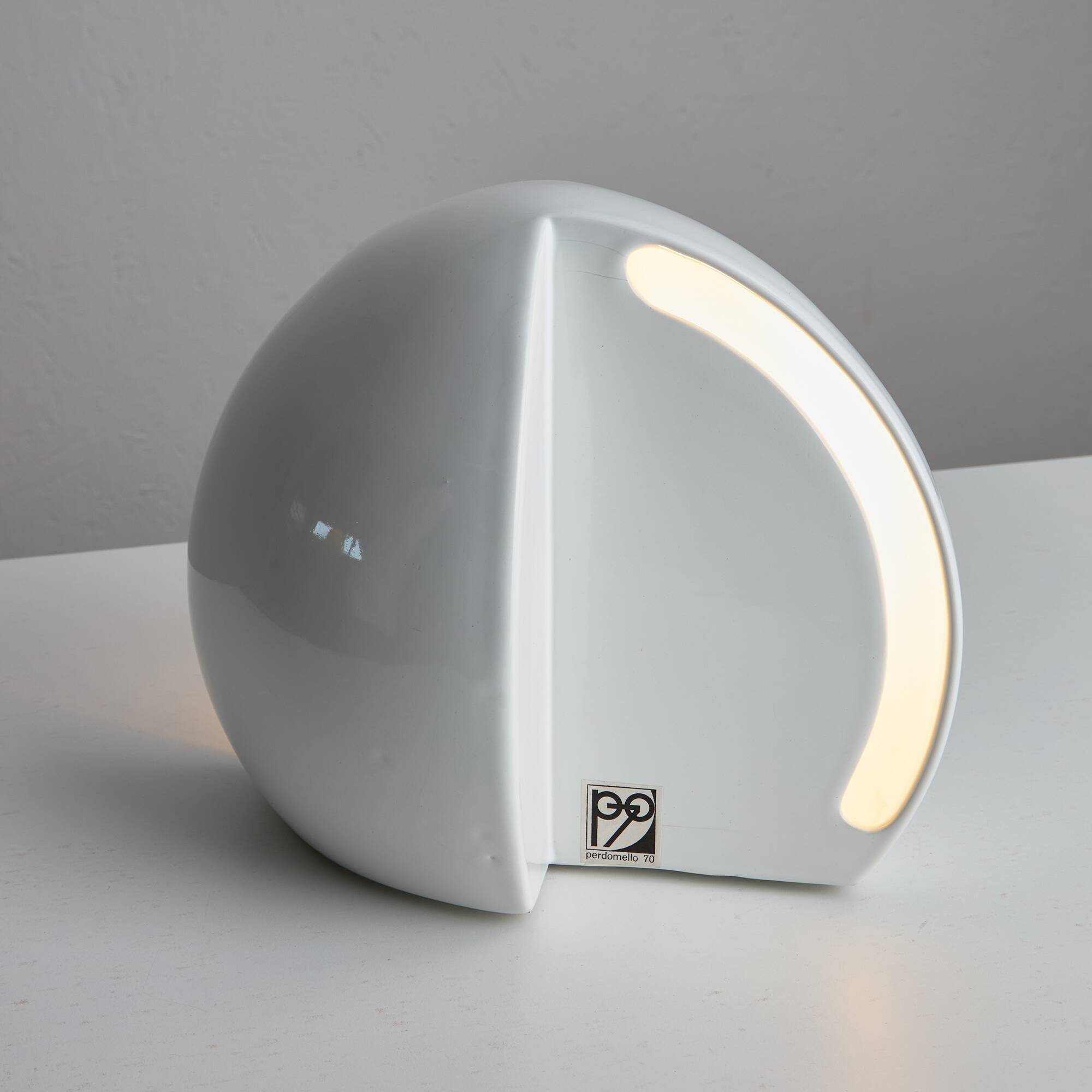 Perdomello 70 White Ceramic Hemisphere Lamp, 1970s