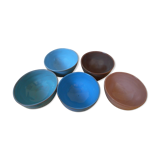 5 mini coloured bowls