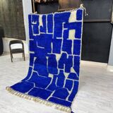 Berber wadi zem rug in blue color, size 150 x 250 cm