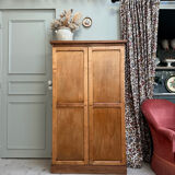 Petite armoire de métier