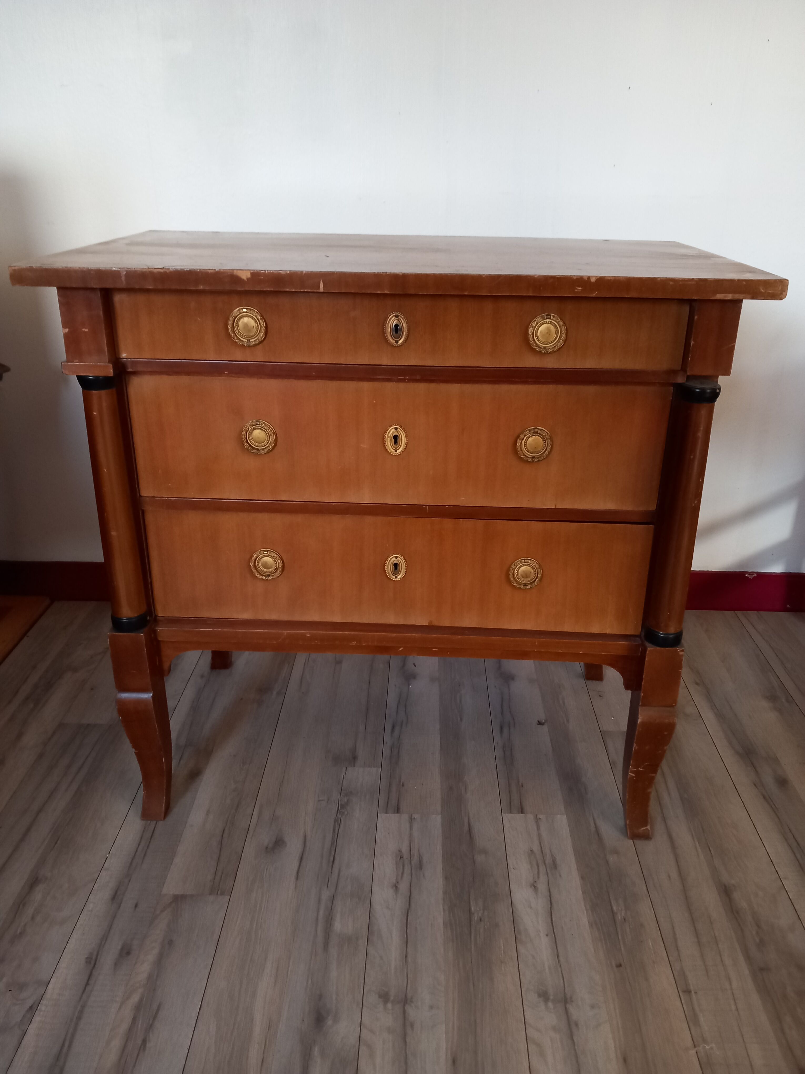 Empire style dresser