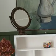 Small tabletop psyché mirror in brass