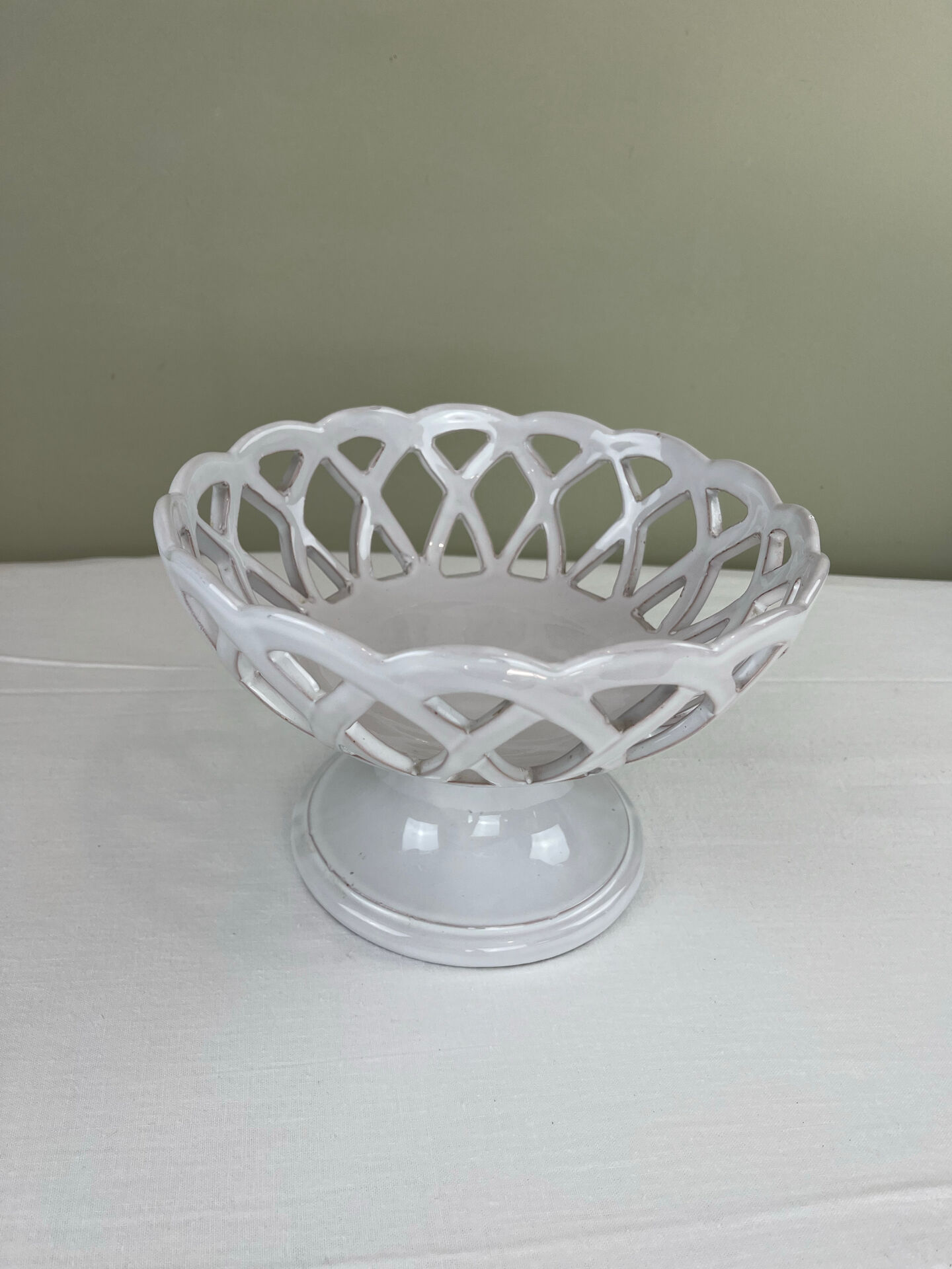 Openwork fruit bowl signed Lallier from Moustier
