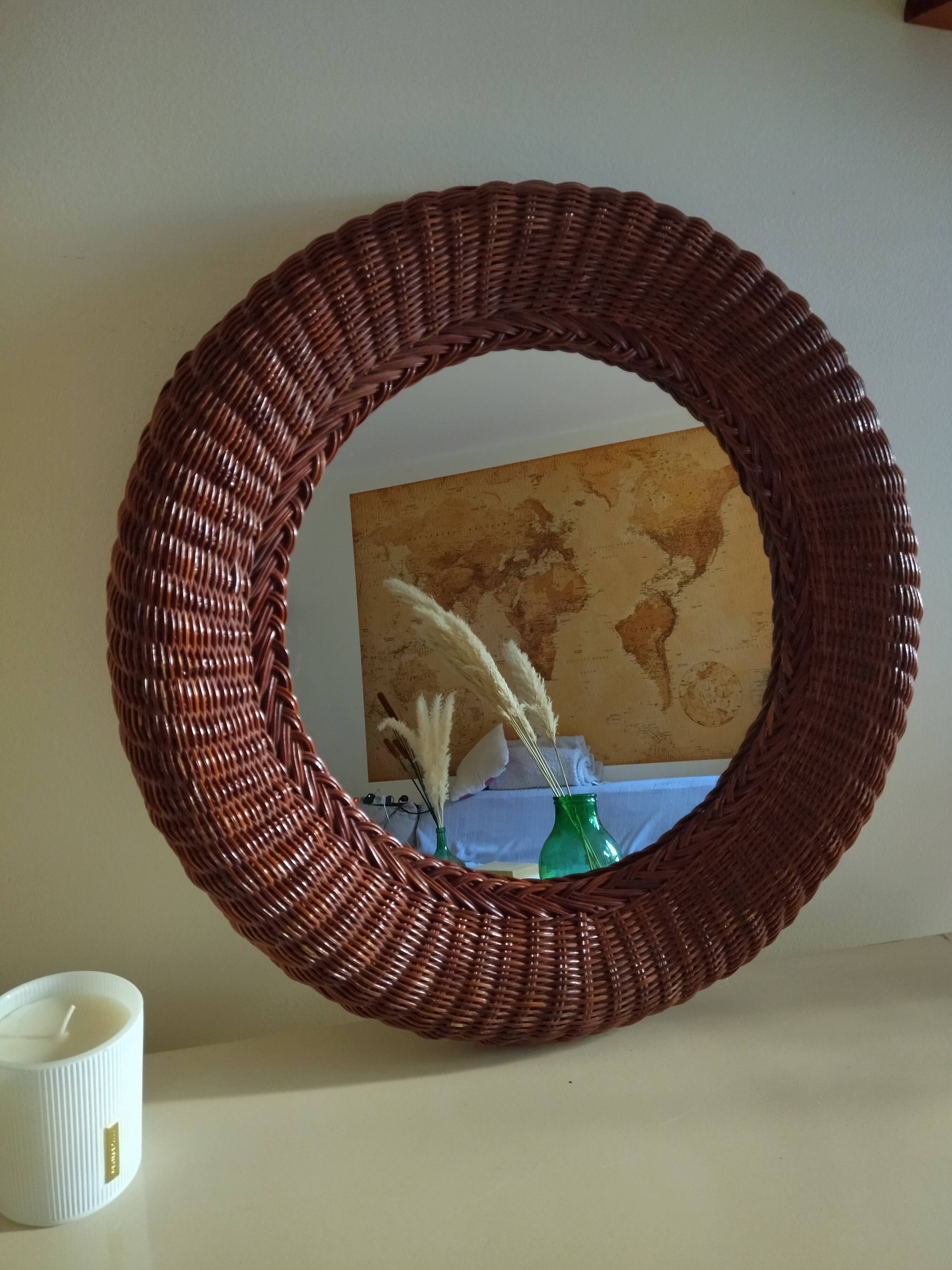 Round mirror, dark rattan