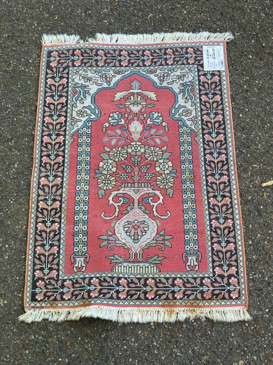 Turkish Persian Carpet Handwoven in Vegetable Silk (Bazaar 54 Istanbul) – 90x65 cm