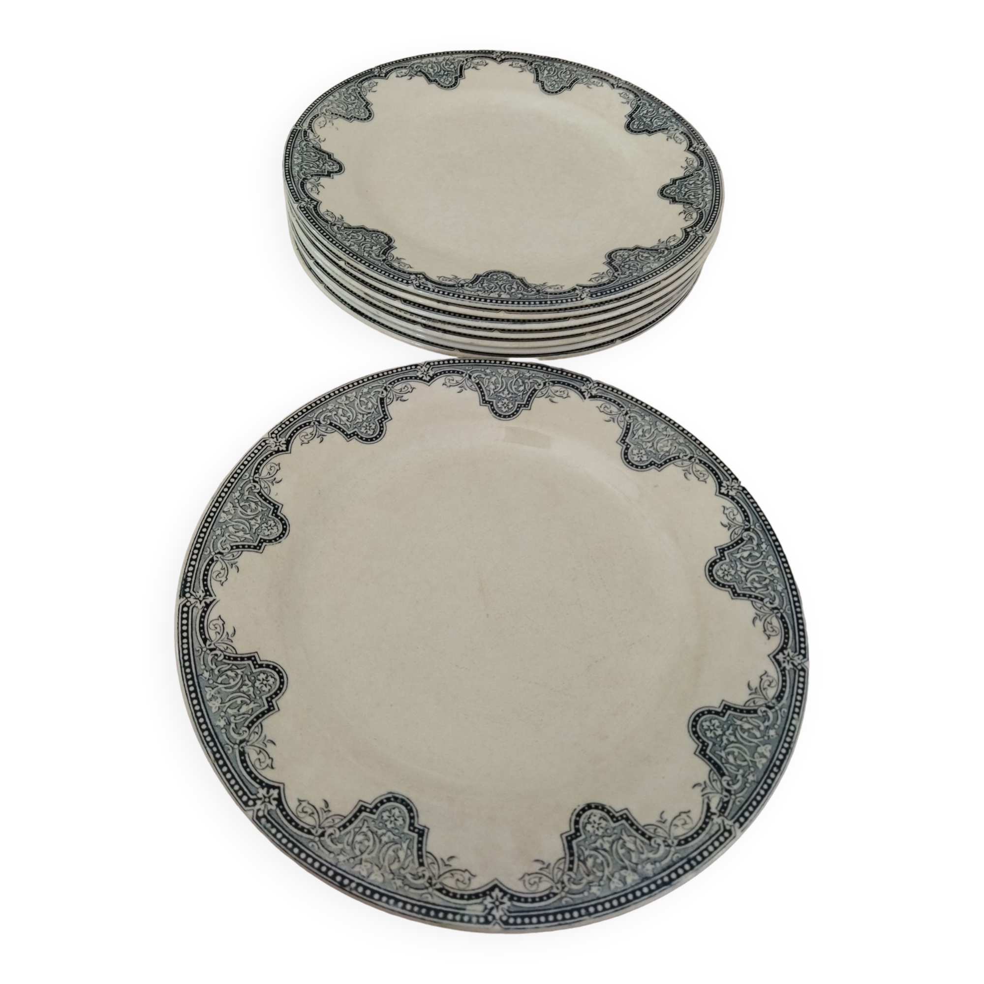 8 flat plates iron earth Salins, model Céline