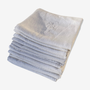 Old monogrammed towel(s) "SG"