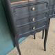 Paire de table de nuit de style