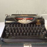 Old portable machine Olympia-Progress ,black