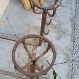 Paire de chenets landiers en fer forgé de cheminée ancien 19ème