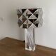 Lampe cinétique. 1980. Plexiglas et inox chromé