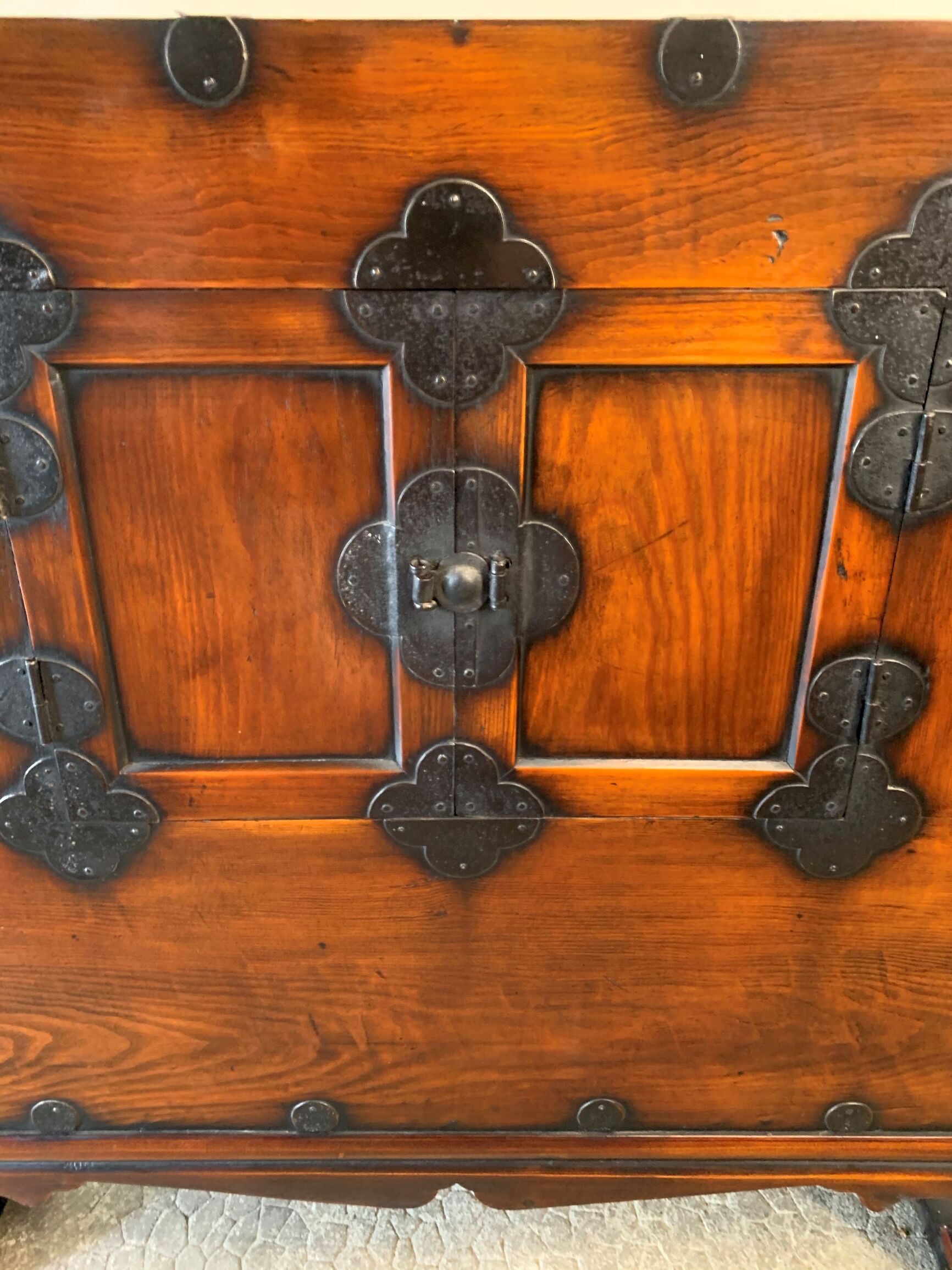 Coffre coréen ancien