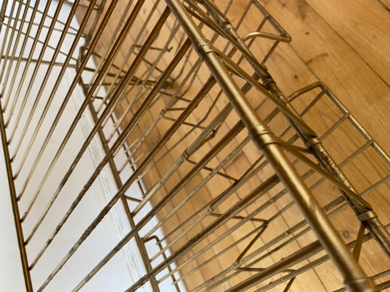 Desserte range vintage vinyls