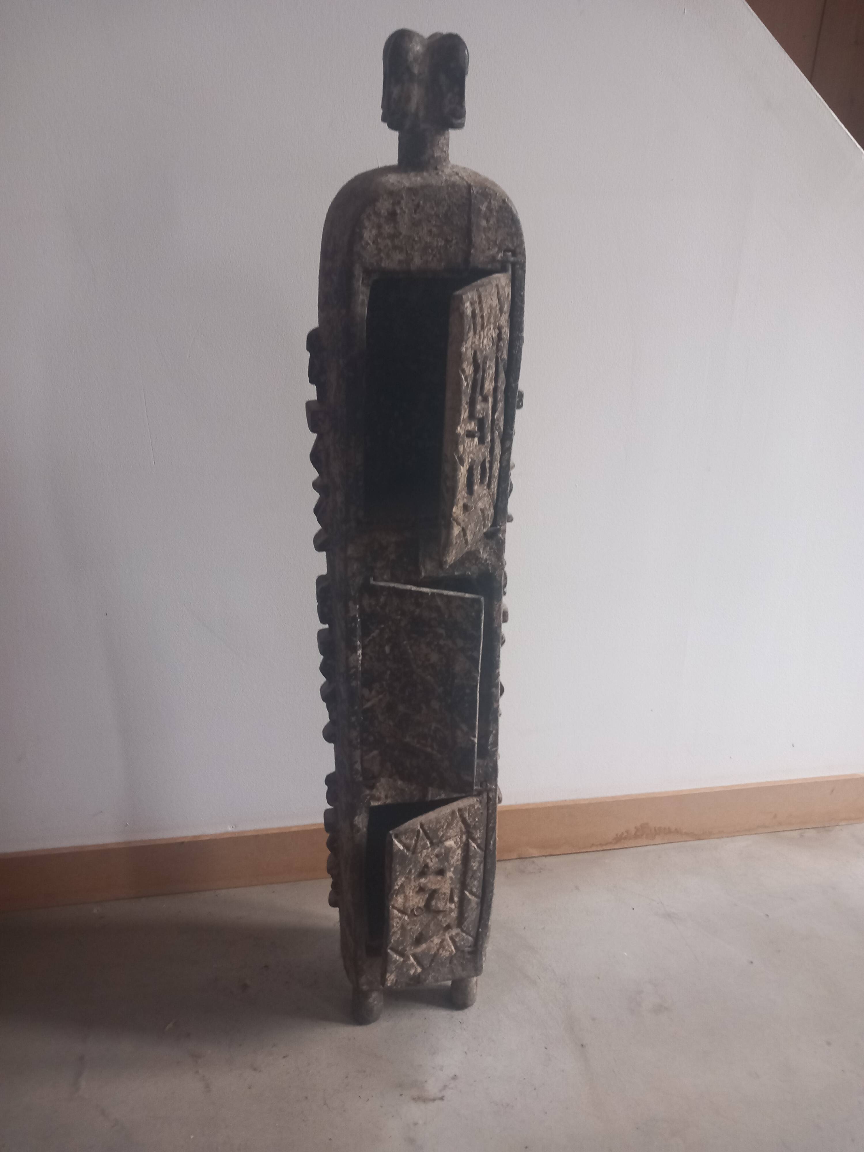 Armoire à pharmacie dogon
