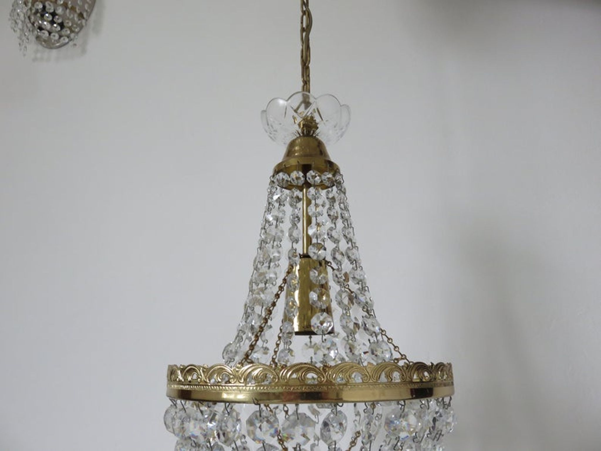"Hot air balloon" chandelier with Deknudt stamps, 40s