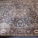 Handmade Wool Rug - 2.90 X 1.85 Meters