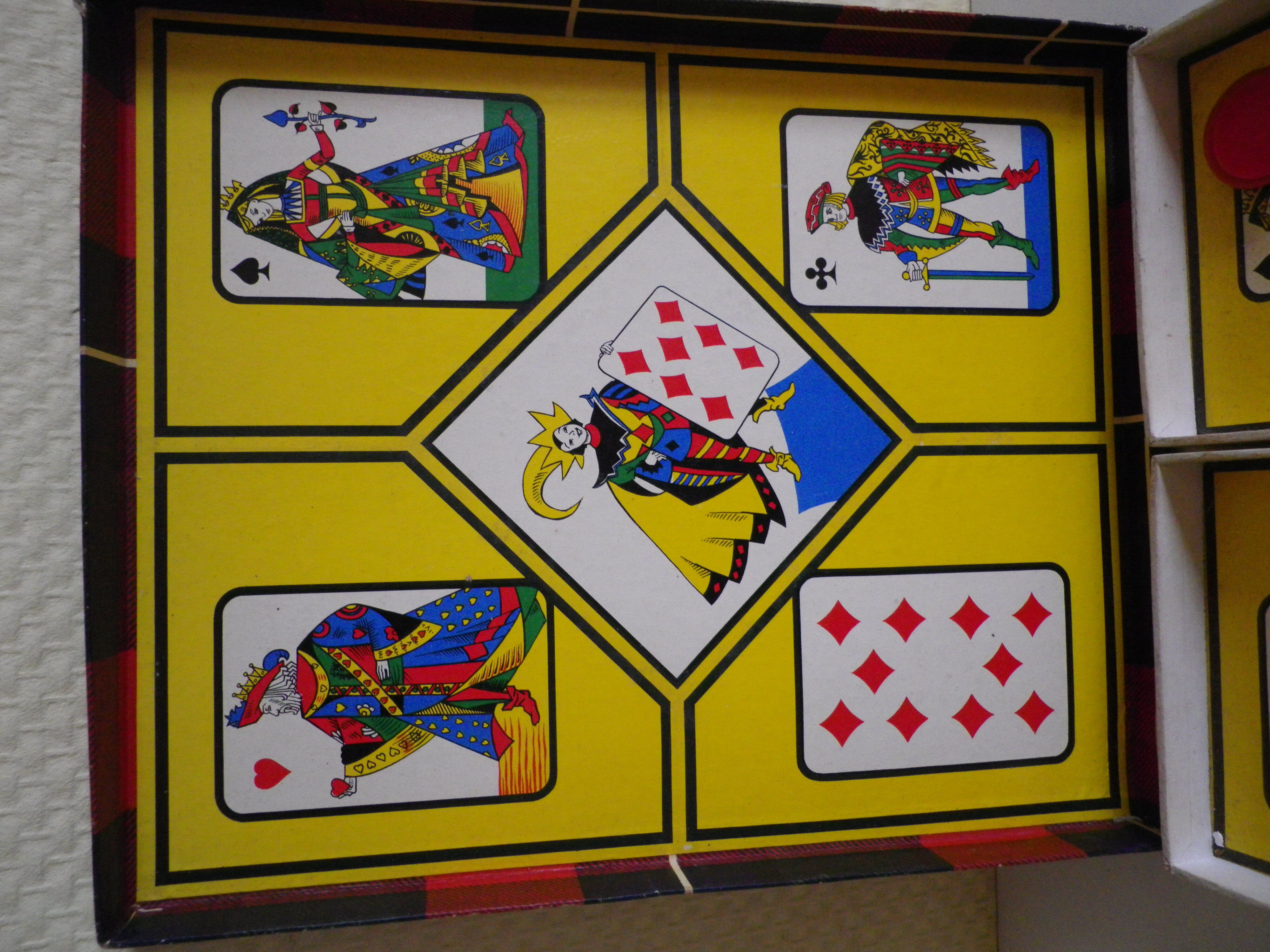 Old suitcase of board games, 7 games, - Rachez Paris -