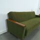 Slaapbank met groene stof en teakhout