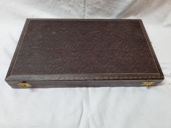 12 fourchettes à gâteau en vermeil début XXéme