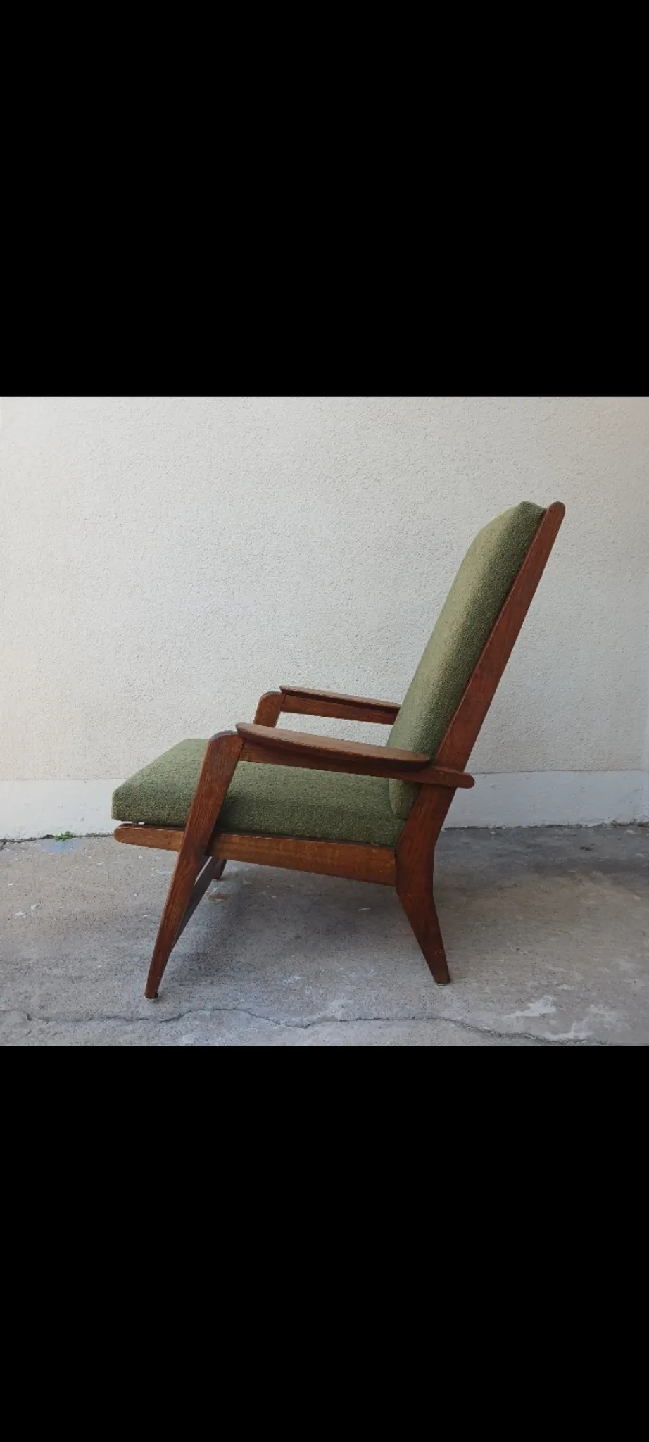 2 oak armchairs
