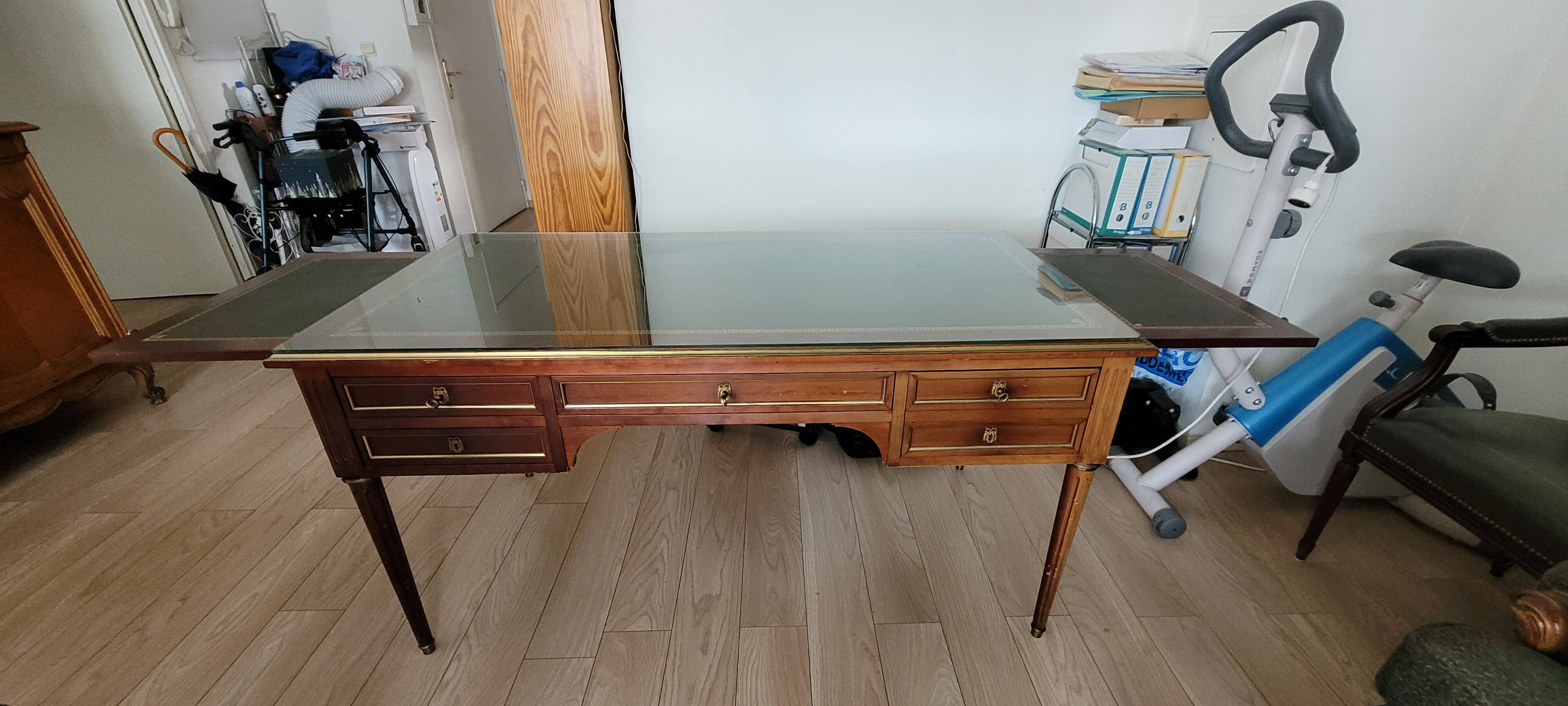 Bureau style notaire bois et cuir