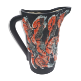 Pitcher